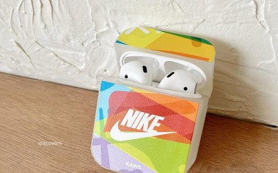 カウズ ザノースフェイス コラボ ブランドairpods 3ケース