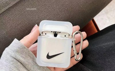 ナイキairpods Pro2ケースブランドスポーツ風シリコン