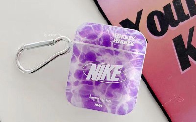 ナイキ Airpods Pro2ケースハイブランドnike 半透明シリコン
