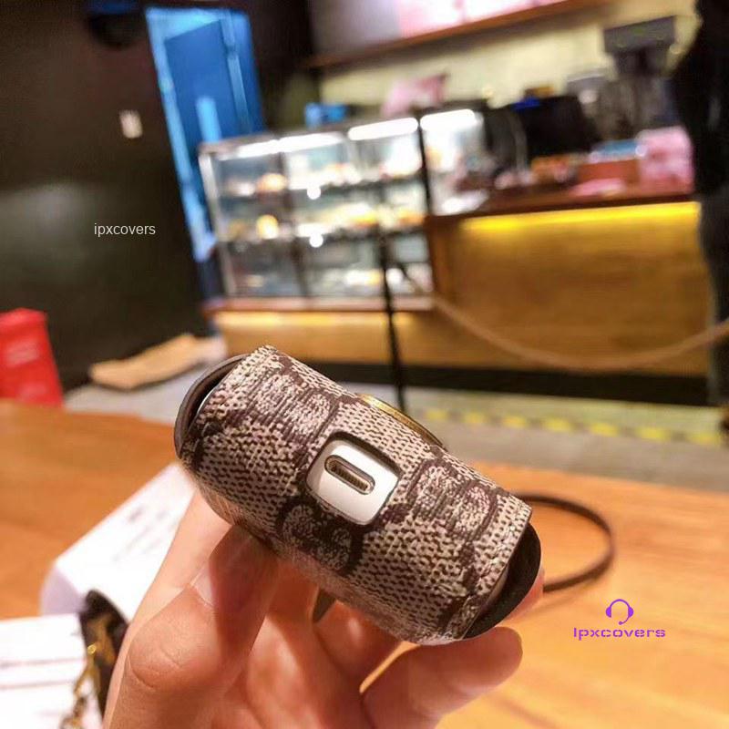 airpods proケース バレンシアガ 