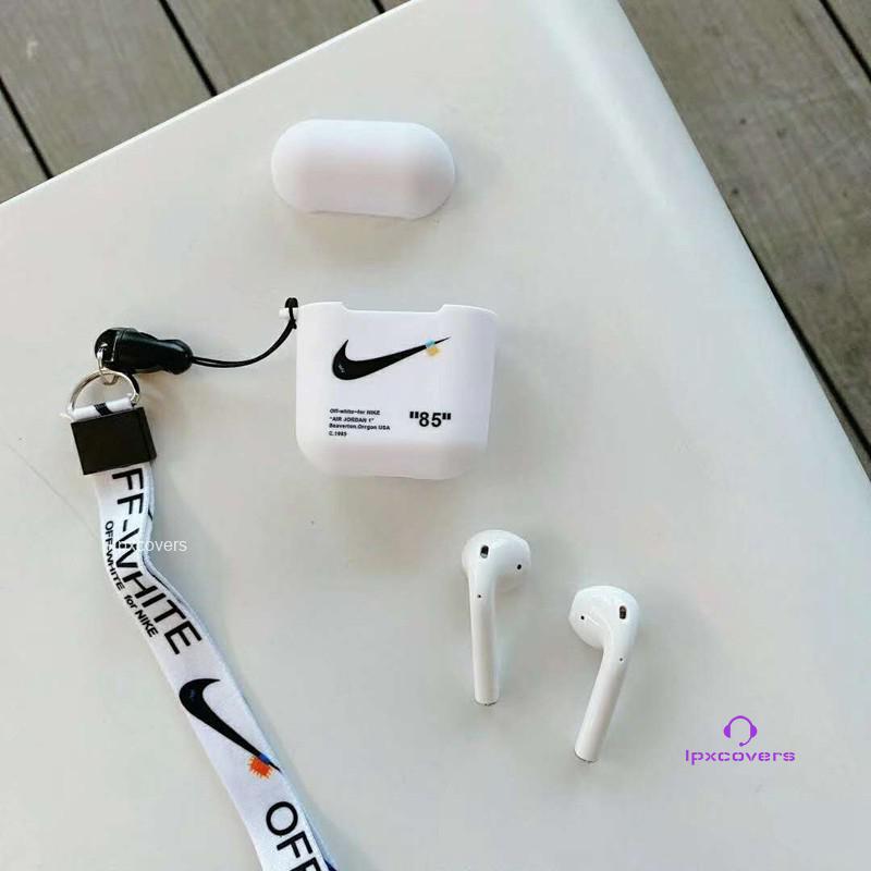 シャネル AirPods ネックレス 